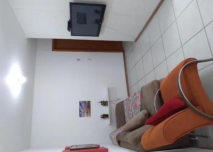 Apartamento Com Piscina