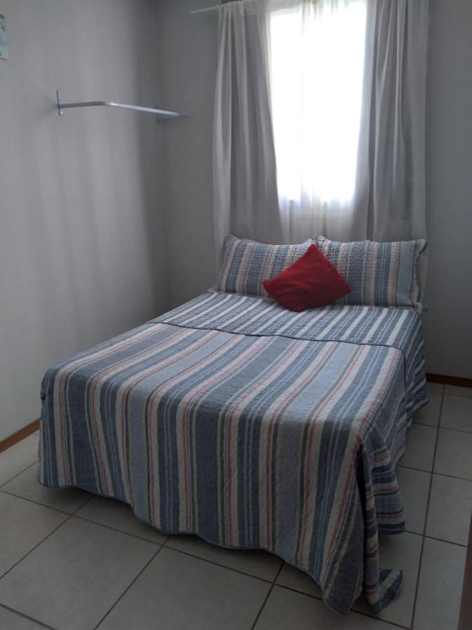 Com Piscina Apartment *